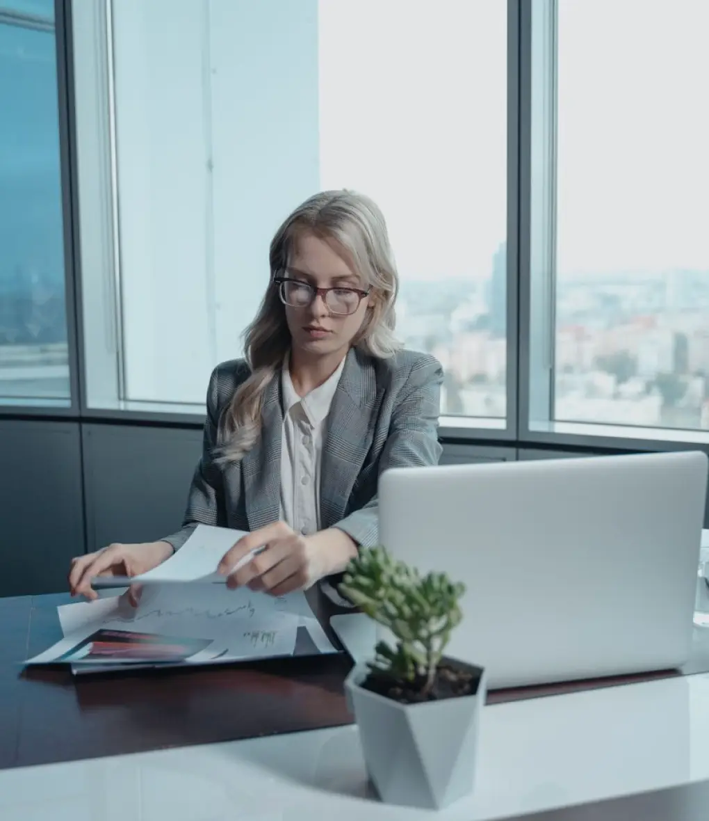 Enquêter sur une entreprise: ce que cela coûte et combien de temps cela prend